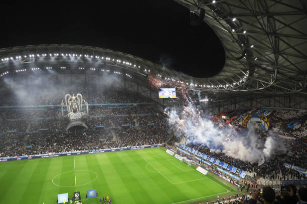 "Biển lửa" thường thấy trong các trận đấu quan trọng của Marseille.