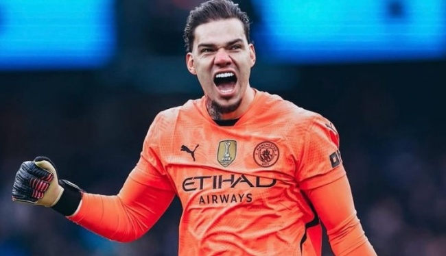 Ederson có khả năng cao rời Man City.