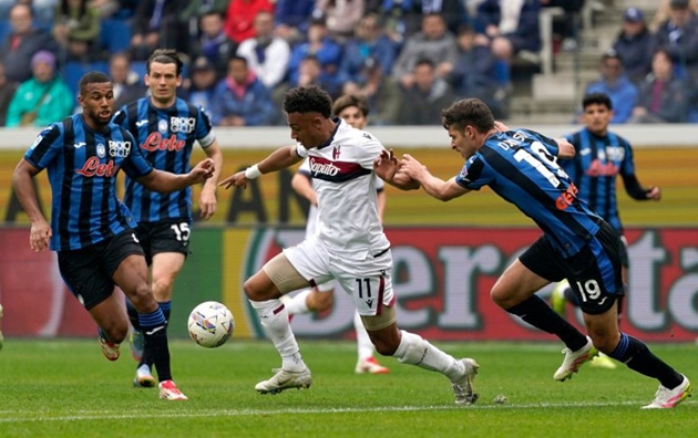 Ndoye lọt vào tầm ngắm của Forest và Napoli