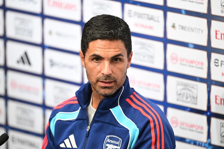 Mikel Arteta nêu lý do hay mua cầu thủ từ Chelsea