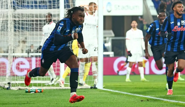 Inter xem Lookman như mục tiêu hàng đầu.