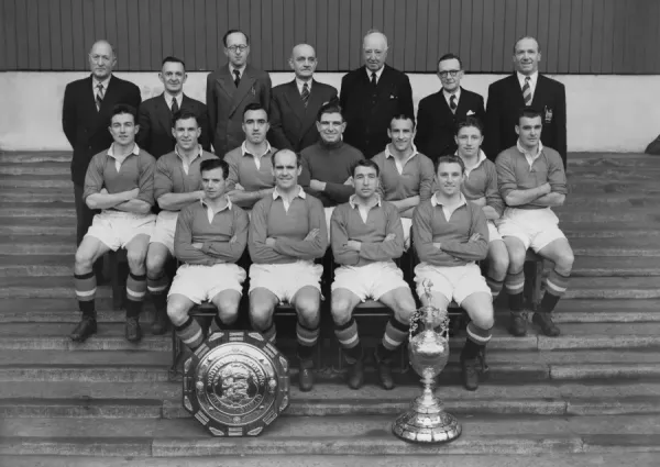 Quỷ Đỏ tái sinh dưới thời Busby.