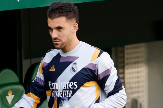 Dani Ceballos hạ lương, vẫn khó về Real Betis