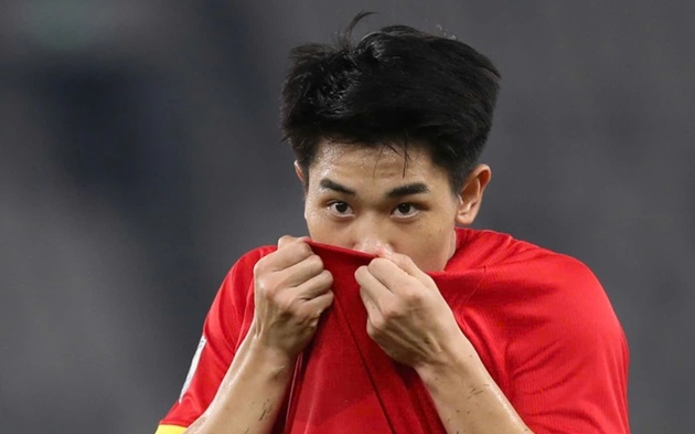 Đình Bắc đánh đầu hiểm hóc ấn định tỷ số 2-1 trước U23 Campuchia