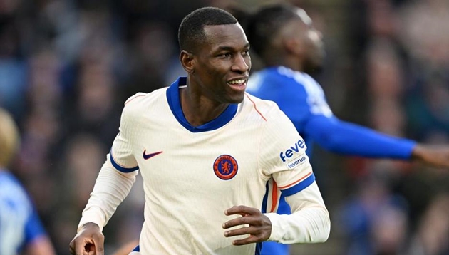 Jackson có thể giúp Man United giải quyết những vấn đề trên hàng công?