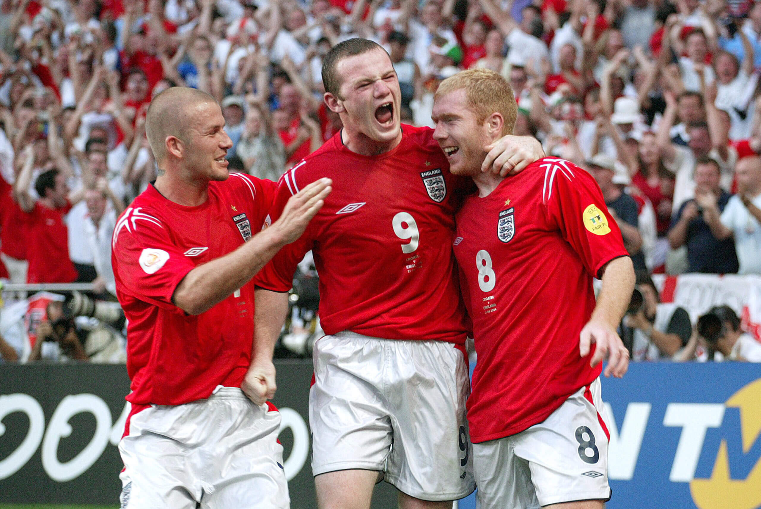 Rooney tỏa sáng rực rỡ tại EURO 2004