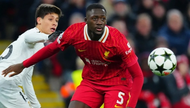 "Chiến dịch trung vệ" của Real Madrid: Konate và Saliba là ưu tiên hàng đầu