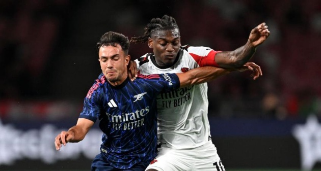Ảnh minh họa cho bài viết về Ra mắt ấn tượng, Zubimendi và Norgaard nâng tầm hàng tiền vệ Arsenal?