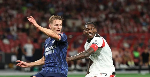 Arsenal thắng, nhưng thua Milan ở loạt penalty vô nghĩa