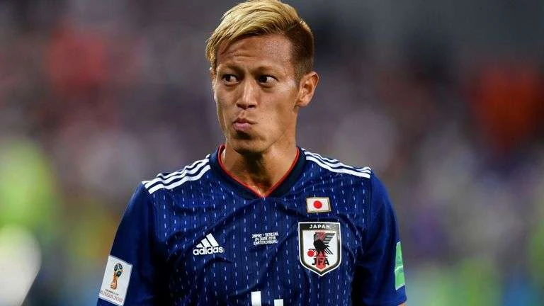 Huyền thoại Keisuke Honda cũng xuất thân từ bóng đá học đường.