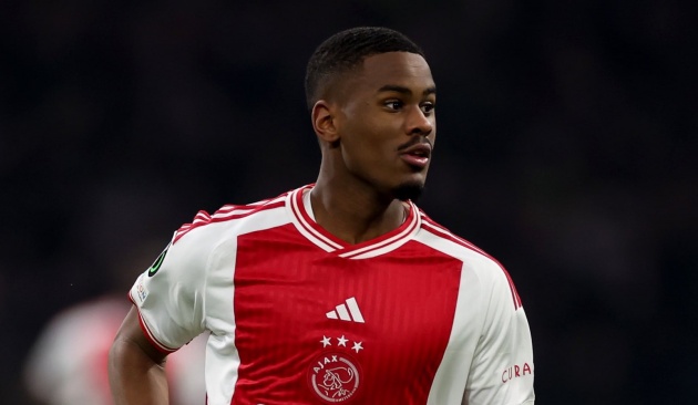 NÓNG! Jorrel Hato đồng ý gia nhập Chelsea