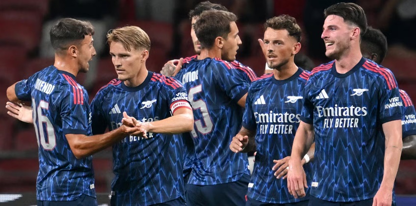 Arsenal cần đội hình toàn diện để cạnh tranh danh hiệu mùa tới.