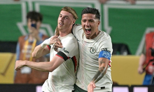 Palmer và Enzo Fernandez là 2 cái tên dẫn dắt Chelsea