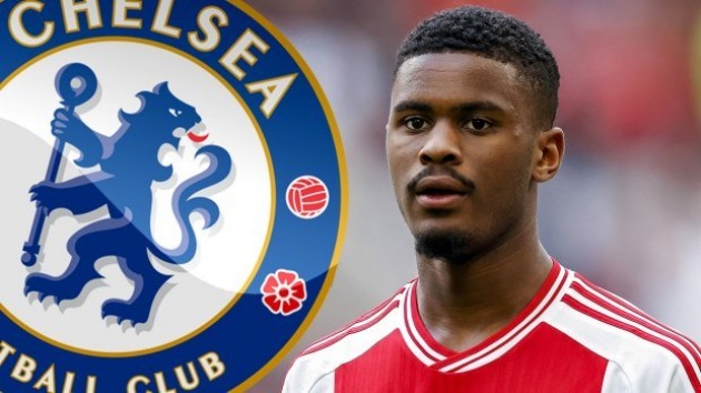 Jorrel Hato - tân binh sắp gia nhập Chelsea là ai?