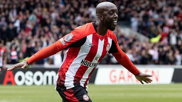 Biến lớn tại Brentford: Yoane Wissa bỏ trại tập huấn, nổi loạn để đến Newcastle?