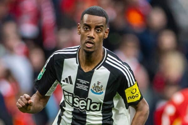 Rõ thái độ của Liverpool với Isak sau khi mua được Ekitike