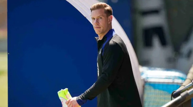 Barcelona mất Ter Stegen 3 tháng vì chấn thương lưng