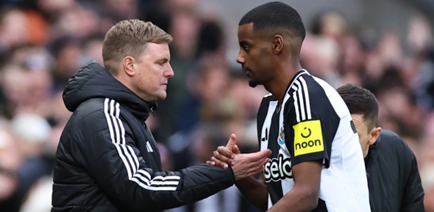 Bán Isak có thể là bước lùi lớn của Newcastle