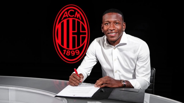 Những vụ chuyển nhượng nổi bật vừa hoàn tất ở Serie A