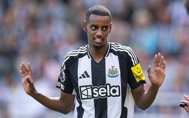 Liverpool đang theo sát Isak