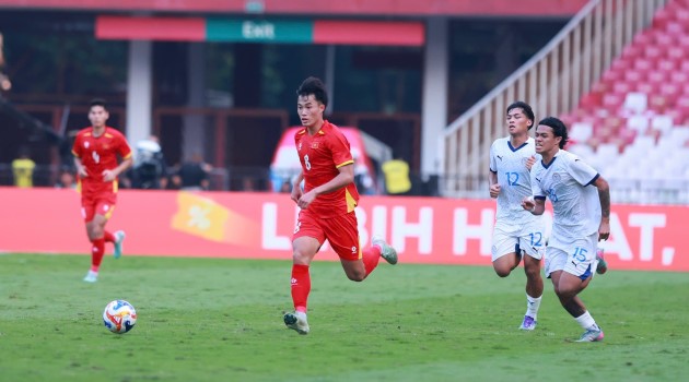 Văn Trường chỉ rõ điểm yếu hàng công U23 Việt Nam