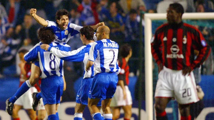 Màn ngược dòng kinh điển của Valeron và Deportivo trước AC Milan