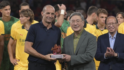 Allegri ca ngợi cầu thủ "phi thường" sau trận thắng Liverpool