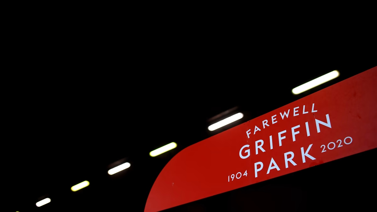 Sân Griffin Park đã là sân nhà của Brentford từ năm 1904 đến 2020.
