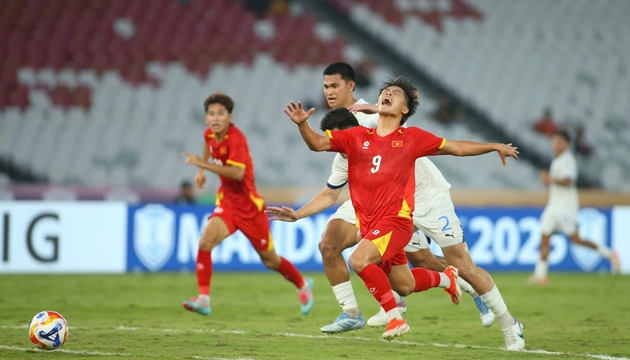 19 cú sút, 3 trúng đích: U23 Việt Nam phơi bày điểm yếu trước trận chung kết