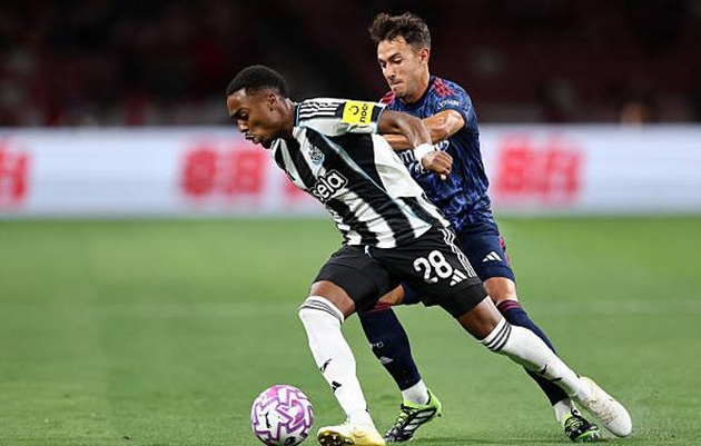 Martin Zubimendi gây ấn tượng trong trận đấu với Newcastle United.