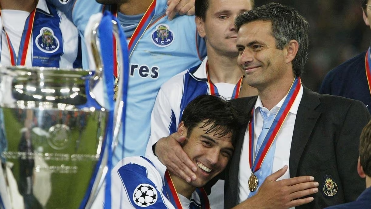 Con người của Mourinho được định hình bởi những kì tích.