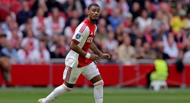 NÓNG! Chelsea sắp hoàn tất thương vụ Jorrel Hato từ Ajax