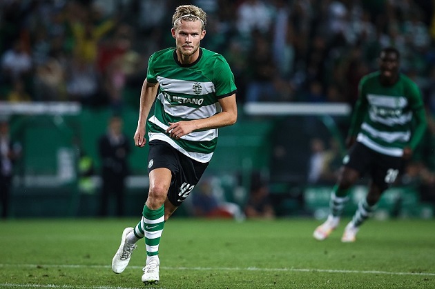 Hjulmand là tiền vệ chơi khá ổn định của Sporting.