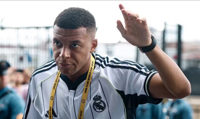 Mbappe được kỳ vọng trở thành biểu tượng mới của Real.