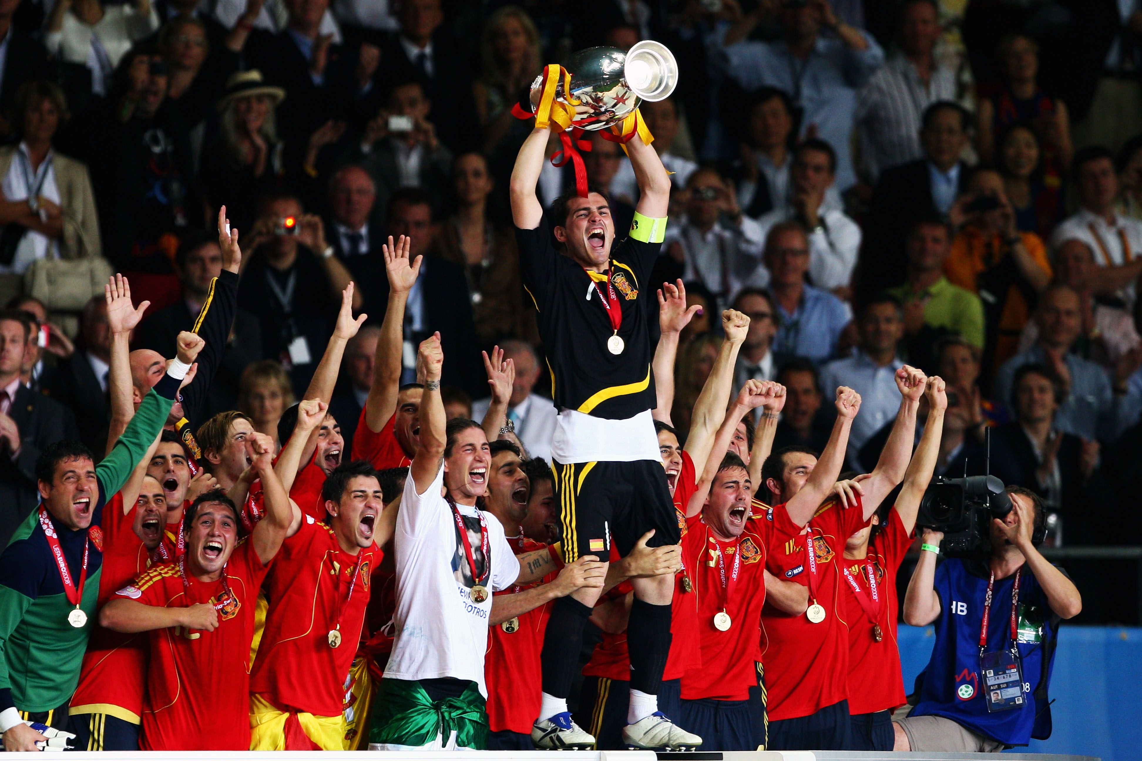 EURO 2008 mở ra kỷ nguyên của người Tây Ban Nha