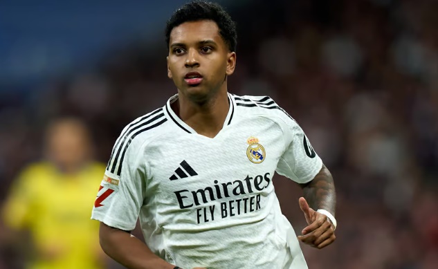 Chuyển nhượng tối 29/7: Tottenham nhắm Rodrygo; Real đổi 2 ngôi sao lấy Saliba