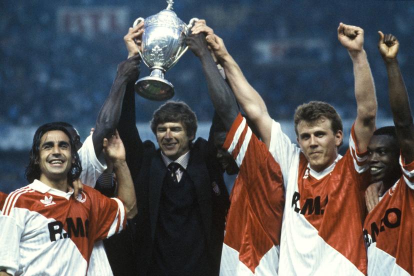Wenger cần một nơi giải tỏa tâm lý sau 6 năm ở Monaco.
