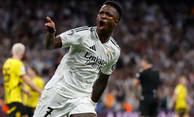 Vinicius từ chối Saudi Arabia, tiếp tục ở lại Real Madrid
