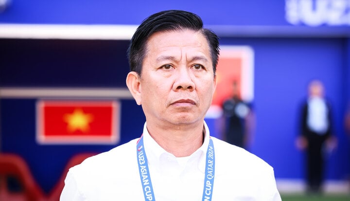 HLV Hoàng Anh Tuấn gọi tên cầu thủ U23 Việt Nam xuất sắc nhất trước Indonesia