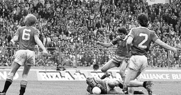 Brighton & Hove Albion và trận chung kết FA Cup năm 1983.