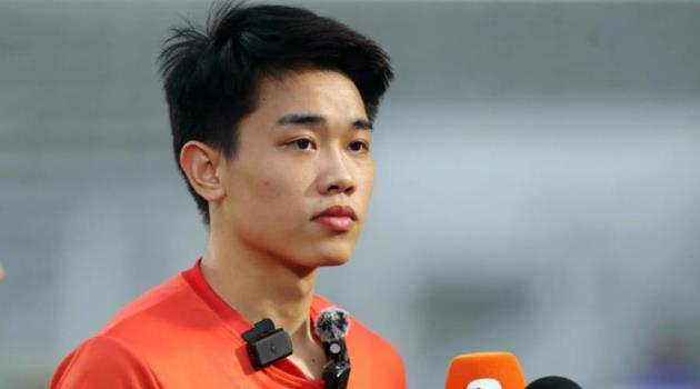 Bùng nổ đúng lúc, Đình Bắc giành danh hiệu Cầu thủ hay nhất U23 Đông Nam Á 2025