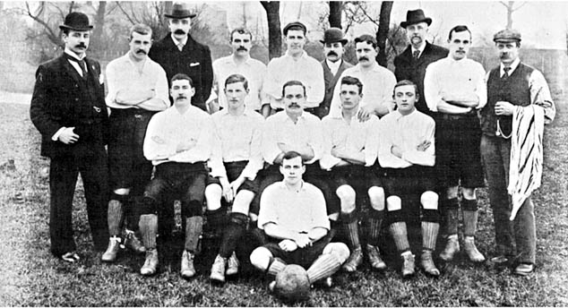 Nottingham Forest từng vô địch FA Cup năm 1898.