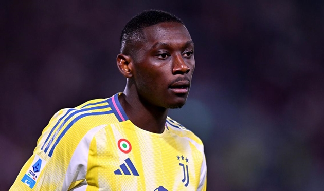 Randal Kolo Muani muốn tiếp tục ở lại Juventus.