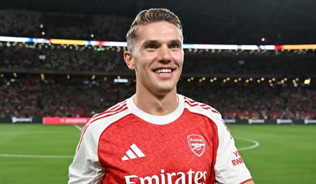 Arteta bỏ ngỏ khả năng ra mắt của Gyokeres ở trận đấu với Tottenham