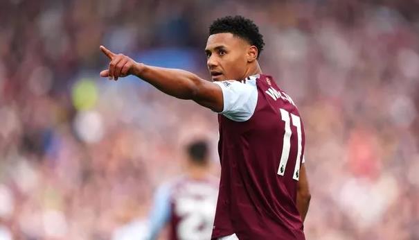 Ollie Watkins có thể ngay lập tức thích nghi với MU.