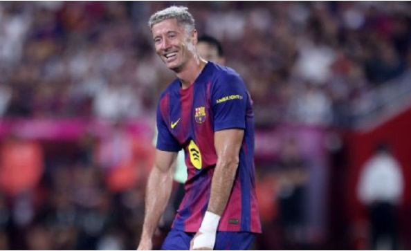 Đại gia Ả Rập muốn chiêu mộ Lewandowski