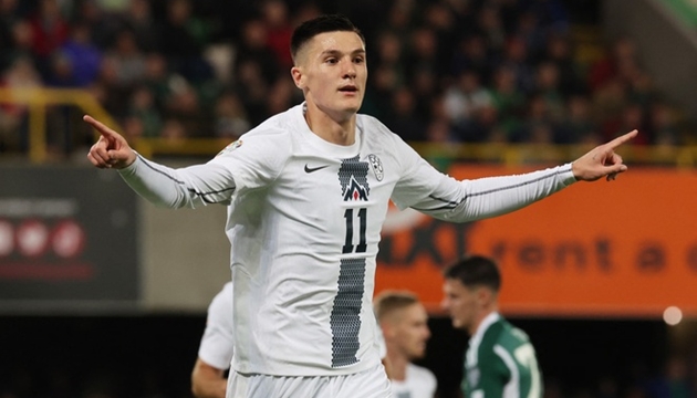 Benjamin Sesko là mục tiêu số 1 của MU hiện tại.