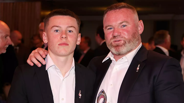 Wayne Rooney 'bị cấm' xem con trai Kai thi đấu cho Man Utd