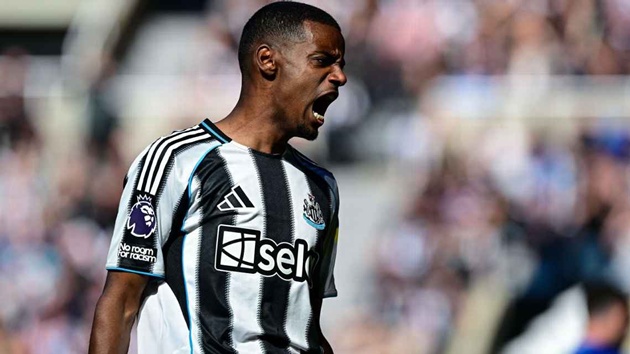 Ảnh bài viết Liverpool đạt thỏa thuận miệng với Isak, Newcastle vẫn chưa gật đầu