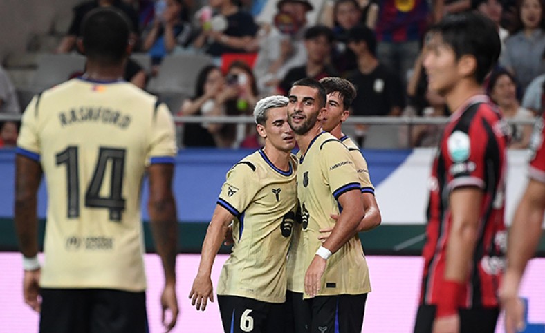 Ảnh bài viết Lamine Yamal lập cú đúp, Barca "hủy diệt" Seoul trong trận cầu 10 bàn